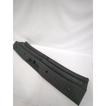Recambio de moldura para mercedes-benz clase a (w169) a 160 cdi (169.006, 169.306) referencia OEM IAM A1696900041  