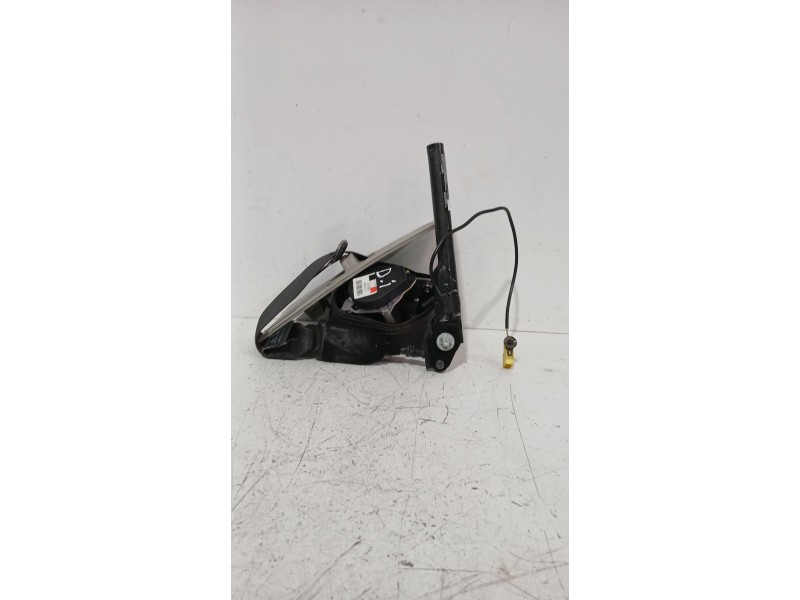 Recambio de cinturon seguridad delantero izquierdo para opel astra j sedán 1.7 cdti (69) referencia OEM IAM 13394808  