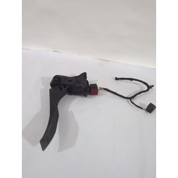 Recambio de pedal acelerador para opel astra j sedán 1.7 cdti (69) referencia OEM IAM 13252702  