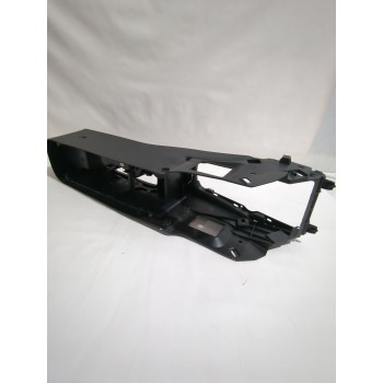 Recambio de consola central para opel astra j sedán 1.7 cdti (69) referencia OEM IAM 13310022  