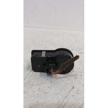 Recambio de mando luces para opel astra j sedán 1.7 cdti (69) referencia OEM IAM 13268702  