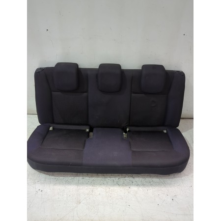 Recambio de asiento trasero para renault clio iii (br0/1, cr0/1) 1.4 16v referencia OEM IAM   