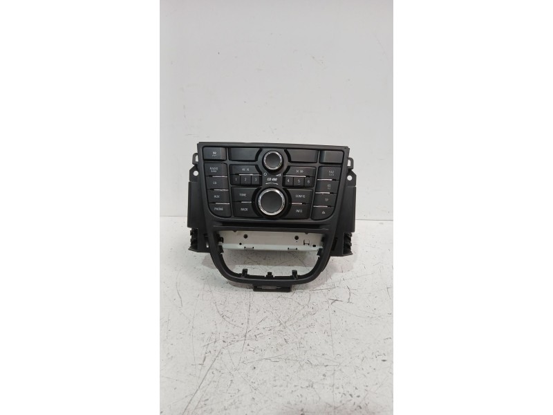 Recambio de sistema audio / radio cd para opel astra j sedán 1.7 cdti (69) referencia OEM IAM 20983513  