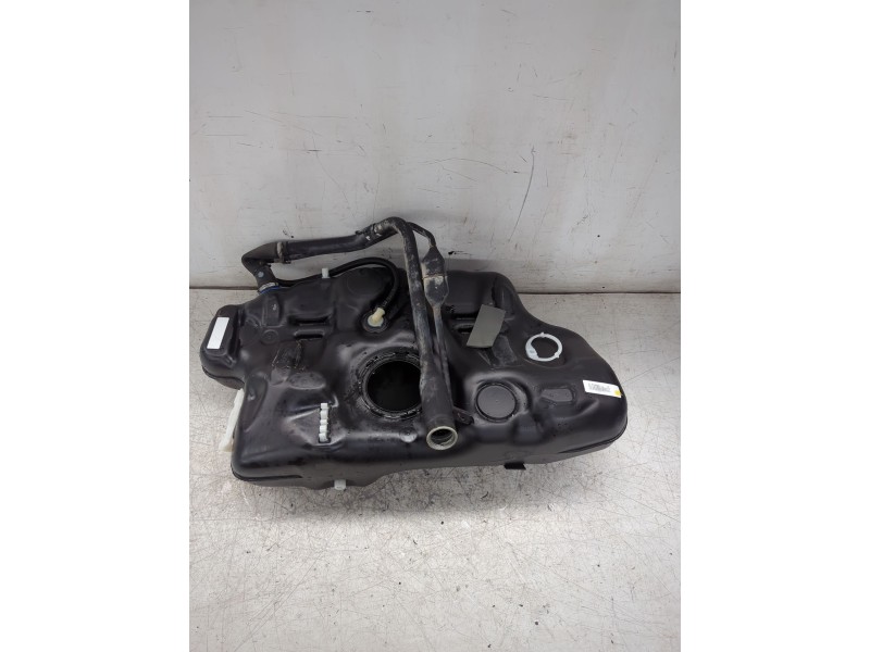 Recambio de deposito combustible para opel astra j sedán 1.7 cdti (69) referencia OEM IAM 39039556  