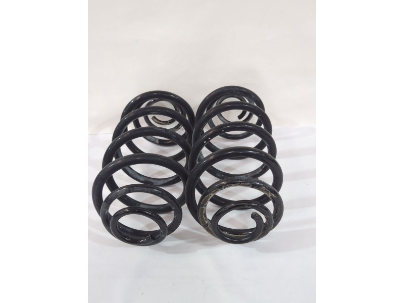 Recambio de muelle amortiguacion para opel astra j sedán 1.7 cdti (69) referencia OEM IAM 13333951  