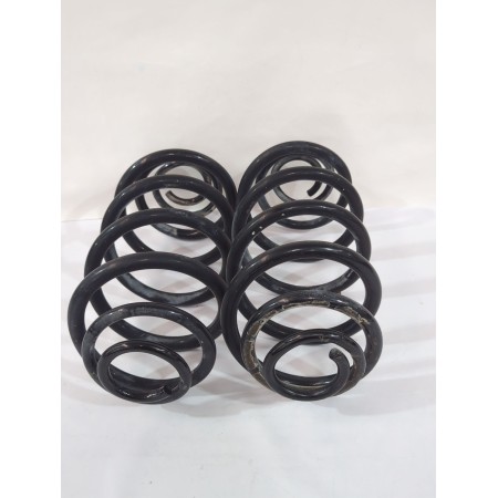 Recambio de muelle amortiguacion para opel astra j sedán 1.7 cdti (69) referencia OEM IAM 13333951  