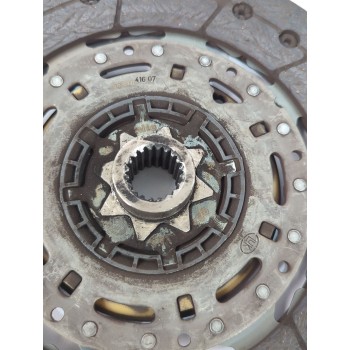 Recambio de kit embrague para opel astra j sedán 1.7 cdti (69) referencia OEM IAM 95518829  