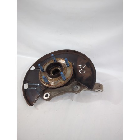 Recambio de mangueta delantera derecha para opel astra j sedán 1.7 cdti (69) referencia OEM IAM 13319483  