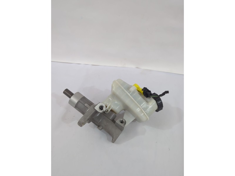 Recambio de bomba freno para opel astra j sedán 1.7 cdti (69) referencia OEM IAM 84102409  