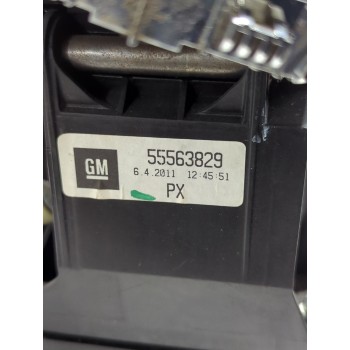 Recambio de palanca cambio para opel astra j sedán 1.7 cdti (69) referencia OEM IAM 55563829  