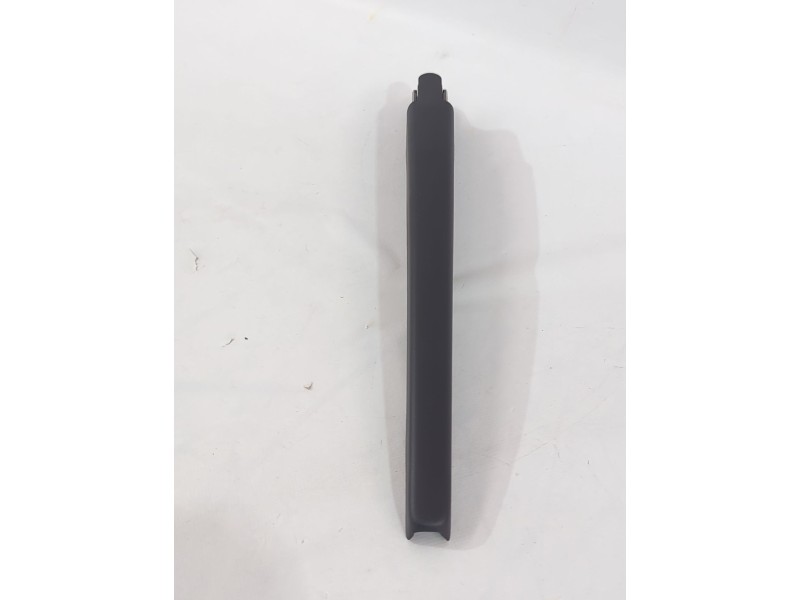 Recambio de brazo limpia trasero para lynk & co 01 hev referencia OEM IAM 8888203216  
