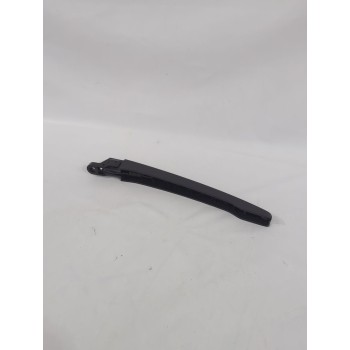 Recambio de brazo limpia trasero para lynk & co 01 hev referencia OEM IAM 8888203216  