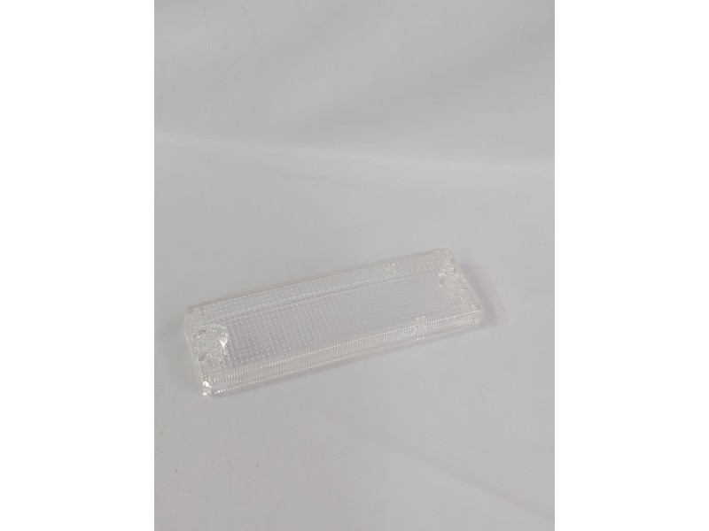 Recambio de cristal faro para isuzu pickup 2.6 4x4 referencia OEM IAM 97304591  