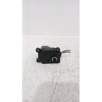 Recambio de motor apertura trampilla para opel astra j sedán 1.7 cdti (69) referencia OEM IAM U9518001  