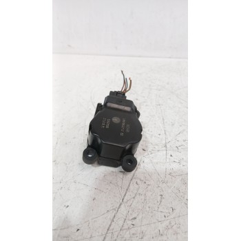 Recambio de motor apertura trampilla para opel astra j sedán 1.7 cdti (69) referencia OEM IAM U9518001  