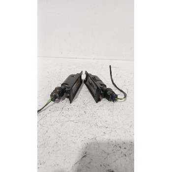 Recambio de piloto matricula para opel astra j sedán 1.7 cdti (69) referencia OEM IAM 0461200  