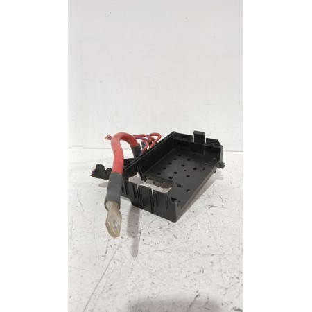 Recambio de caja reles / fusibles para opel astra j sedán 1.7 cdti (69) referencia OEM IAM 13302307  