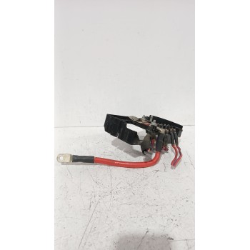 Recambio de caja reles / fusibles para opel astra j sedán 1.7 cdti (69) referencia OEM IAM 13302307  