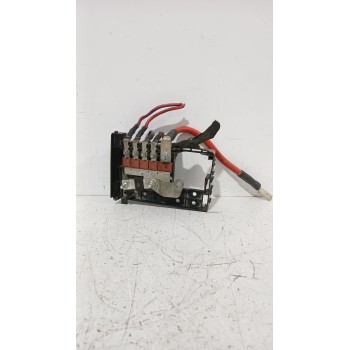 Recambio de caja reles / fusibles para opel astra j sedán 1.7 cdti (69) referencia OEM IAM 13302307  