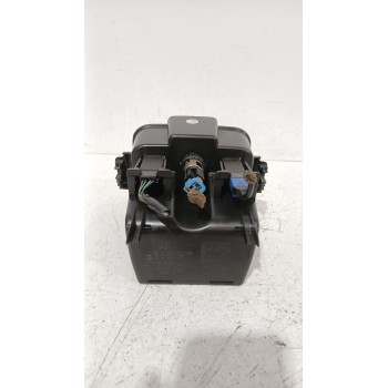 Recambio de cenicero para opel astra j sedán 1.7 cdti (69) referencia OEM IAM 13262614  