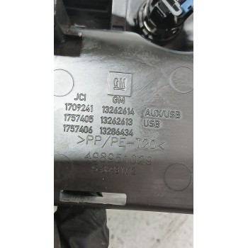 Recambio de cenicero para opel astra j sedán 1.7 cdti (69) referencia OEM IAM 13262614  