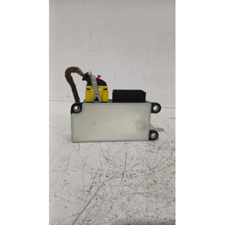 Recambio de centralita airbag para opel astra j sedán 1.7 cdti (69) referencia OEM IAM 13574896  