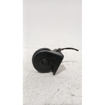 Recambio de claxon para opel astra j sedán 1.7 cdti (69) referencia OEM IAM 13472523  
