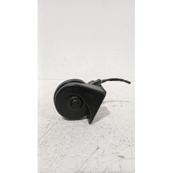 Recambio de claxon para opel astra j sedán 1.7 cdti (69) referencia OEM IAM 13472523  