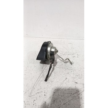 Recambio de claxon para opel astra j sedán 1.7 cdti (69) referencia OEM IAM 13472523  