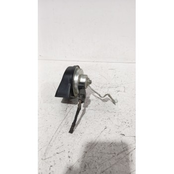 Recambio de claxon para opel astra j sedán 1.7 cdti (69) referencia OEM IAM 13472523  