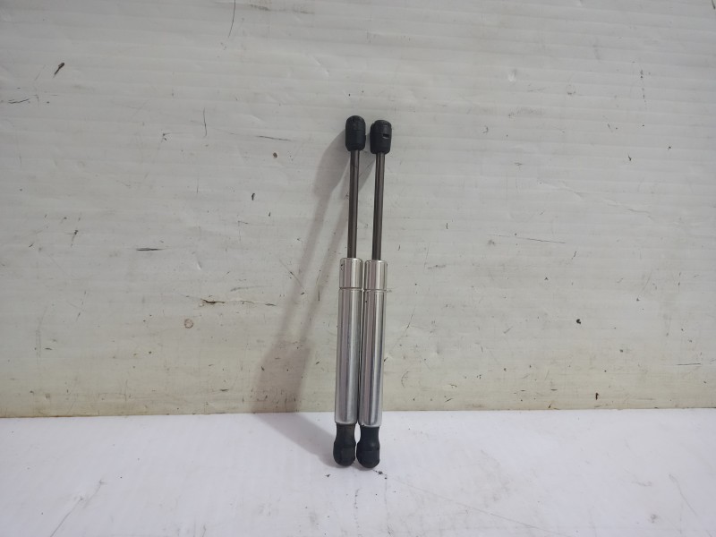 Recambio de amortiguadores maletero / porton para volkswagen passat berlina (3b3) advance referencia OEM IAM 3B5827550E  