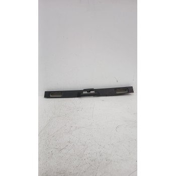 Recambio de moldura para mercedes-benz clase a (w169) a 160 cdi (169.006, 169.306) referencia OEM IAM A1697400693  