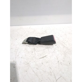Recambio de enganche cinturon trasero derecho para peugeot 107 (pm_, pn_) 1.4 hdi referencia OEM IAM 8974LP  