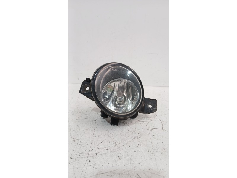 Recambio de faro antiniebla izquierdo para renault clio iii (br0/1, cr0/1) 1.4 16v referencia OEM IAM 8200002469  
