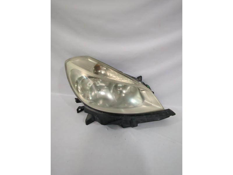 Recambio de faro derecho para renault clio iii (br0/1, cr0/1) 1.4 16v referencia OEM IAM 260100203R  