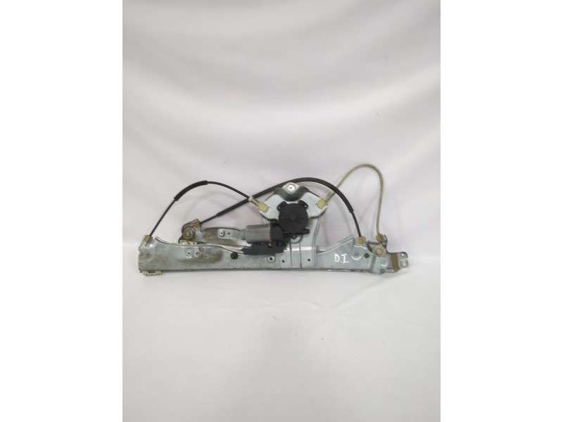 Recambio de elevalunas delantero izquierdo para renault clio iii (br0/1, cr0/1) 1.4 16v referencia OEM IAM 8200843592  