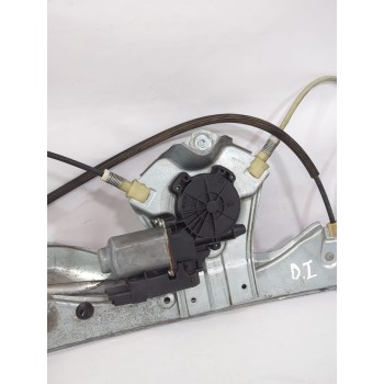 Recambio de elevalunas delantero izquierdo para renault clio iii (br0/1, cr0/1) 1.4 16v referencia OEM IAM 8200843592  