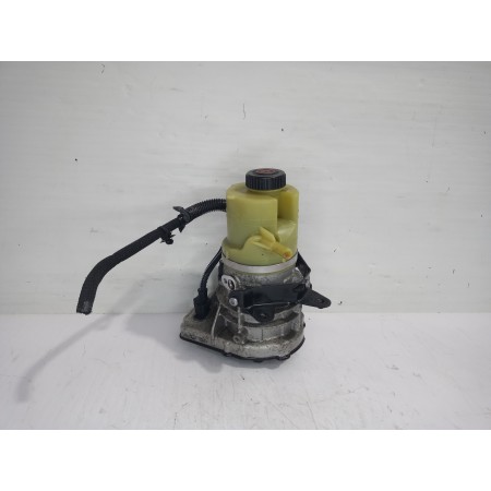 Recambio de bomba direccion para renault trafic furgón l1h1 2,7t referencia OEM IAM 491100616R  