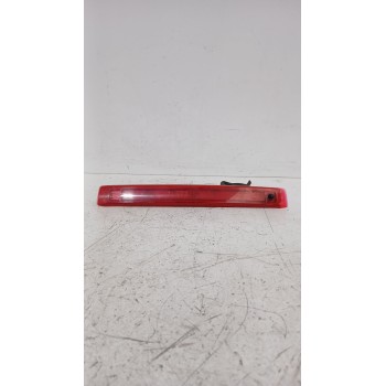 Recambio de piloto trasero central para renault clio iii (br0/1, cr0/1) 1.4 16v referencia OEM IAM 8200245578  