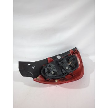 Recambio de piloto trasero derecho para renault clio iii (br0/1, cr0/1) 1.4 16v referencia OEM IAM 8200459960  