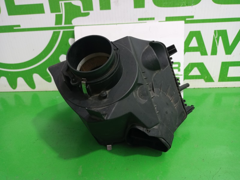 Recambio de caja filtro de aire para audi a6 berlina (4f2) 2.4 referencia OEM IAM 4F0133835E  