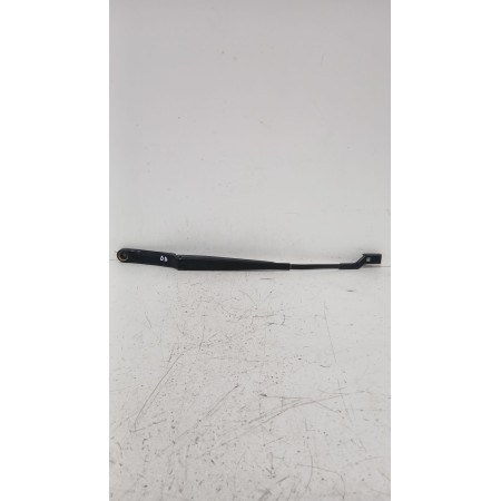 Recambio de brazo limpia delantero derecho para opel astra j sedán 1.7 cdti (69) referencia OEM IAM 13289887  