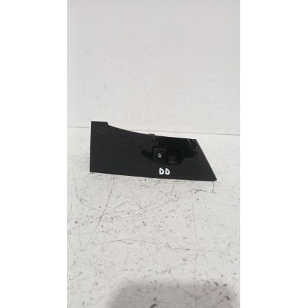 Recambio de mando elevalunas delantero derecho para opel astra j sedán 1.7 cdti (69) referencia OEM IAM 13301886  