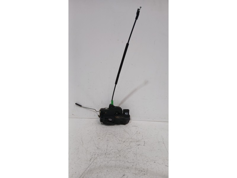 Recambio de cerradura puerta trasera izquierda para opel astra j sedán 1.7 cdti (69) referencia OEM IAM 13579557  