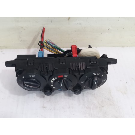 Recambio de mando climatizador para mercedes-benz clase a (w168) 170 cdi (168.009) referencia OEM IAM 1688302085  