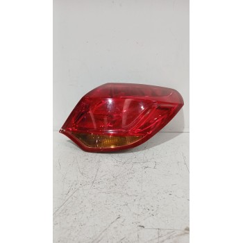 PILOTO TRASERO DERECHO 13306454 