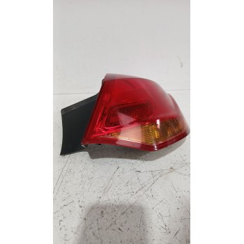 Recambio de piloto trasero derecho para opel astra j sedán 1.7 cdti (69) referencia OEM IAM 13306454  