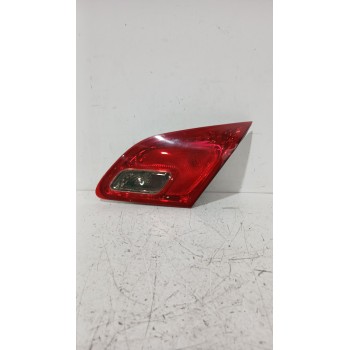 PILOTO TRASERO DERECHO INTERIOR 13306456 