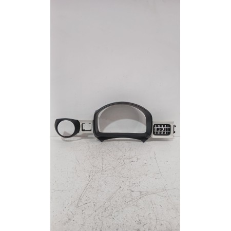 Recambio de moldura para suzuki ignis iii (mf, ff) 1.2 (atk412) referencia OEM IAM 733116236  