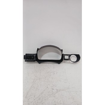 Recambio de moldura para suzuki ignis iii (mf, ff) 1.2 (atk412) referencia OEM IAM 733116236  